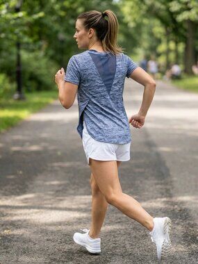 Athleta Womens performance T Small Blue Vented back and sides Stretch Quick Dry